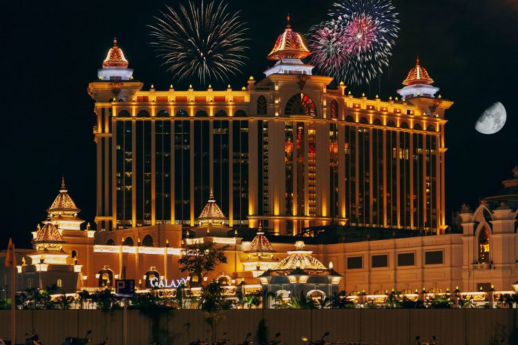 Rethinking How Hotel Performance is Evaluated - TRAVELINDEX